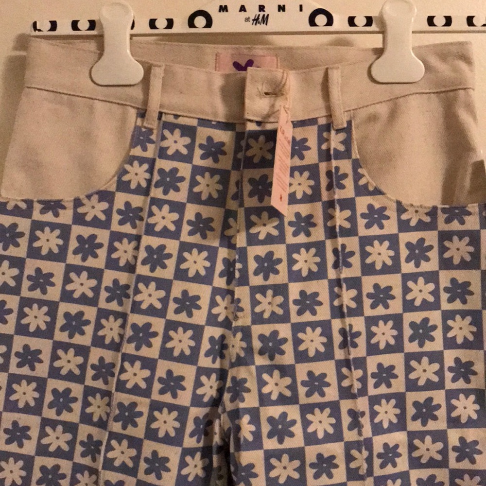 Lisa Says Gah Robyn Jean- Blue Daisy Check Natural